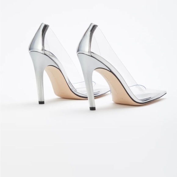 GOOD AMERICAN‎ Cinderella Pumps Glass Clear Size 8 1/2 NWT - Picture 3 of 11